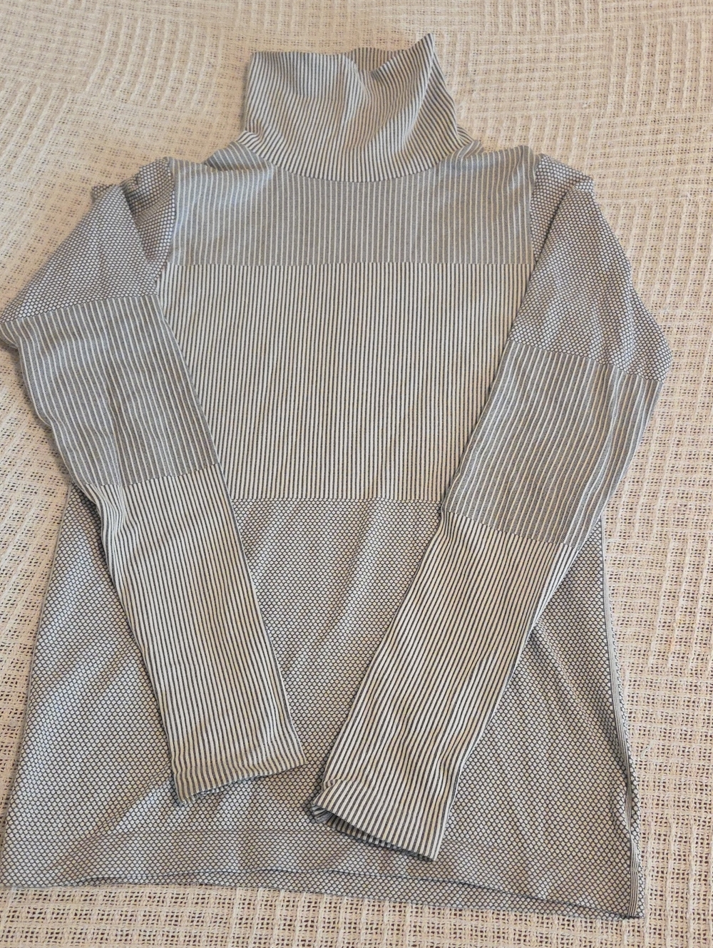 Athleta Striped Turtleneck Long Sleeve Top - Gray & White